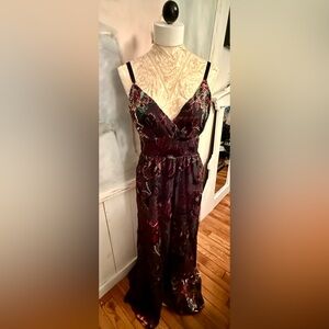 HUTCH Floral V-Neck PALATES PANT DRESS suit WITH l 14” RUFFLE on each leg